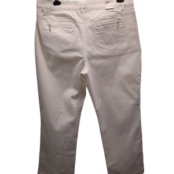 White Cotton Ginny Bootcut pants - Picture 3 of 6